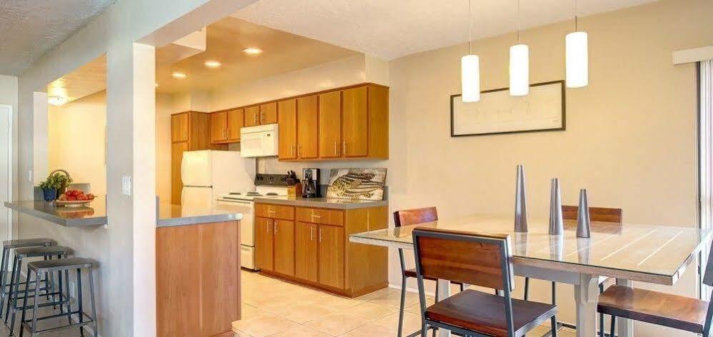 Beachwalk Villas Карлсбад Екстериор снимка